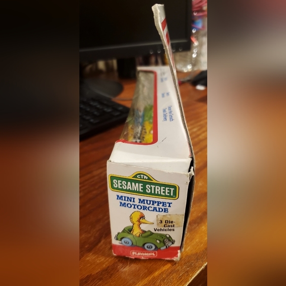 Vintage 1985 Playskool Sesame Street Mini Muppet Motorcade - in box - Picture 5 of 10